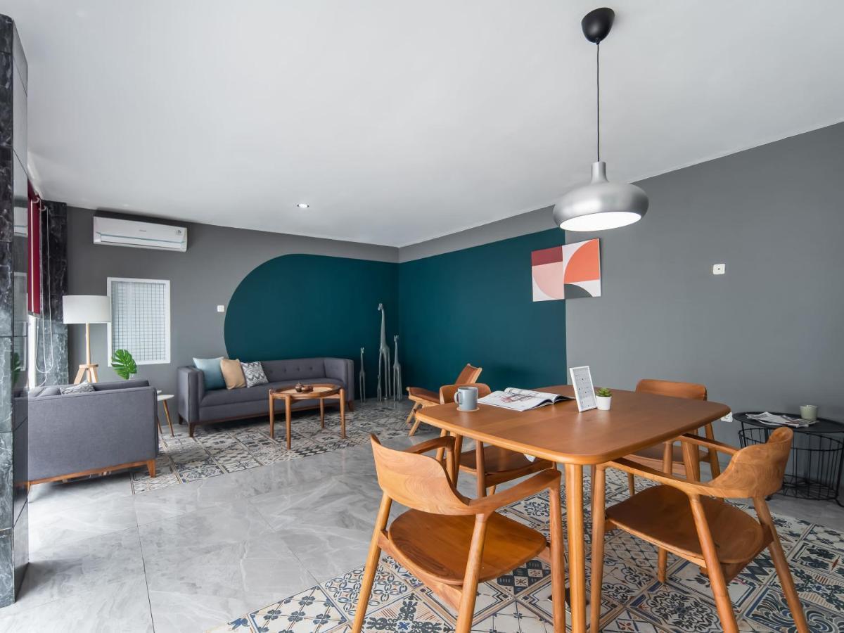Cove Accordia Residence Jacarta Exterior foto